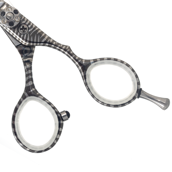 TESOURA ROGER DD 27650 HTZB PRETA TAMANHO 5.0 TESOURA ROGER DD 27650 HTZB PRETA TAMANHO 5.0